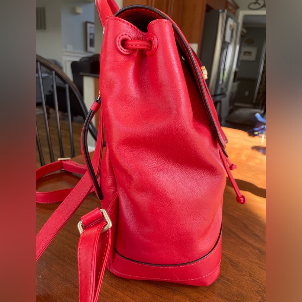 Radley London Devonport Mews red leather backpack - Picture 2 of 15